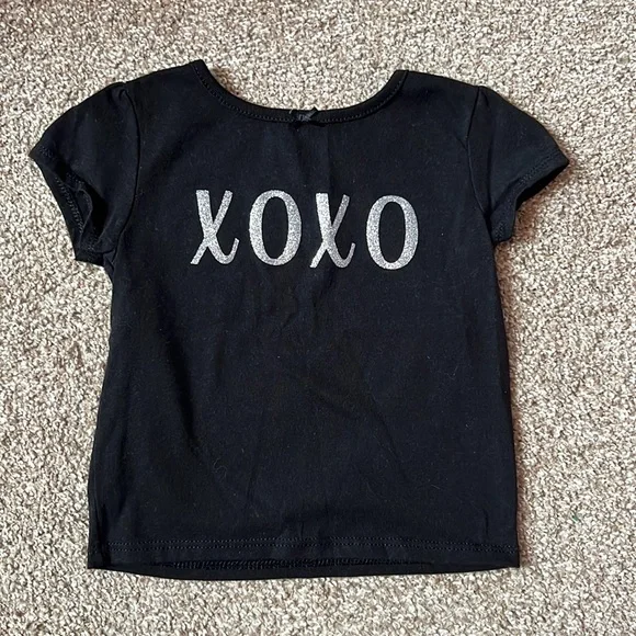 Cute XOXO shirt size 24 months - Picture 1 of 3